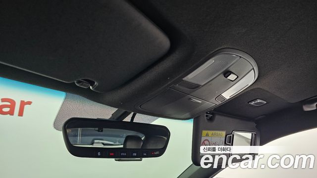 Hyundai Veloster 2022 — photo 18