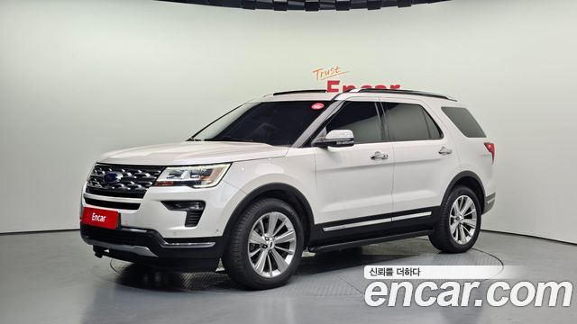 Ford Explorer 2019 — photo 1