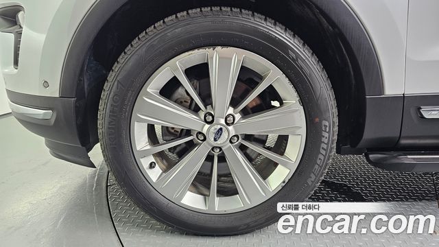 Ford Explorer 2019 — photo 5