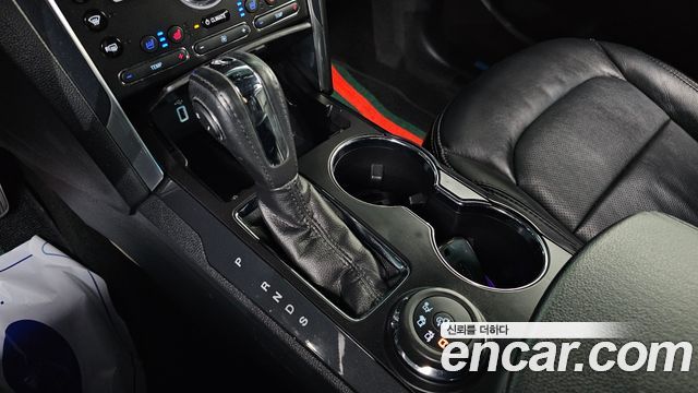 Ford Explorer 2019 — photo 12
