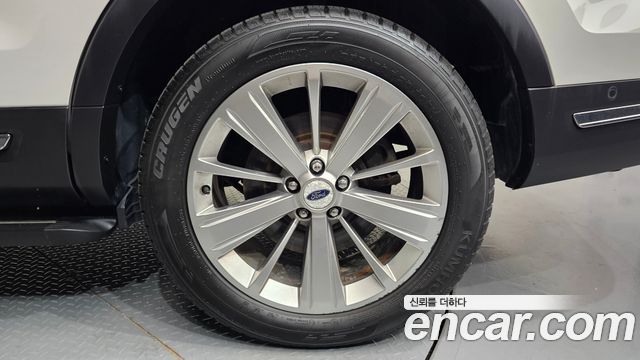 Ford Explorer 2019 — photo 7