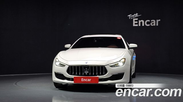 Maserati Ghibli 2019 — photo 3