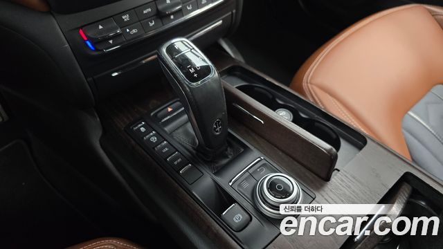 Maserati Ghibli 2019 — photo 12
