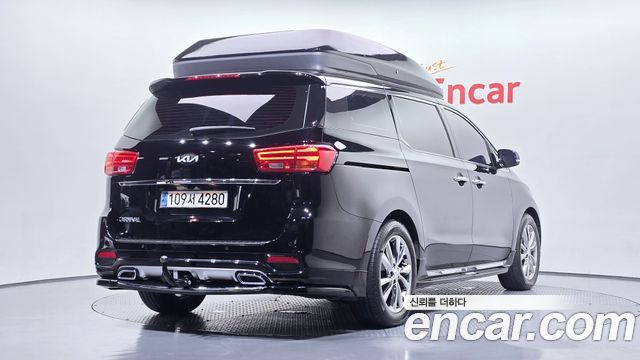 Kia Canival 2019 — photo 2