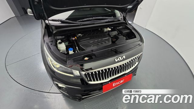 Kia Canival 2019 — photo 6