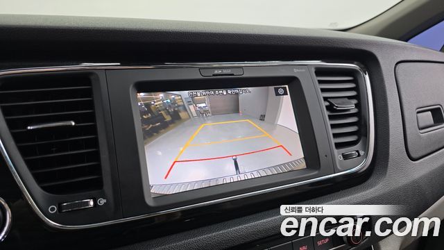 Kia Canival 2019 — photo 21
