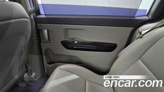 Kia Canival 2019 — photo 15