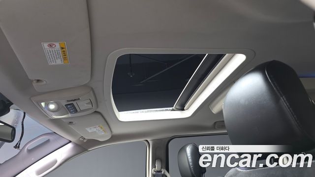 Chrysler Grand Voyager 2016 — photo 16