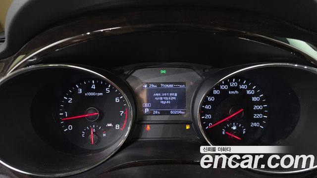 Kia Canival 2019 — photo 11