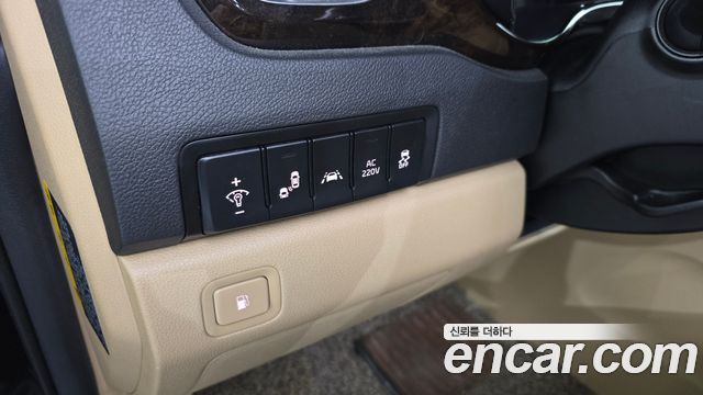 Kia Canival 2019 — photo 30