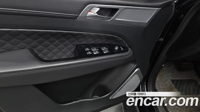 KG Mobility Rexton 2021 — photo 28