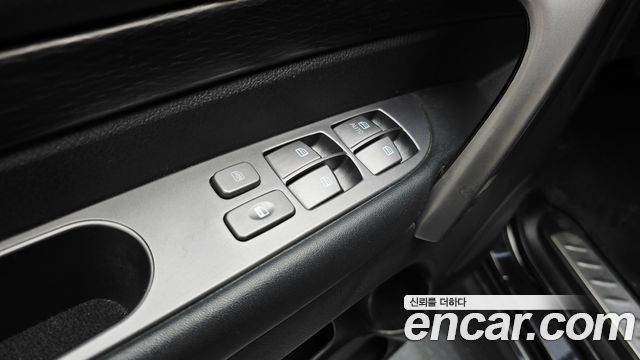 KG Mobility KORANDO 2018 — photo 32