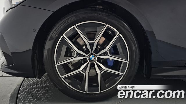 BMW 5-Series 2024 — photo 5