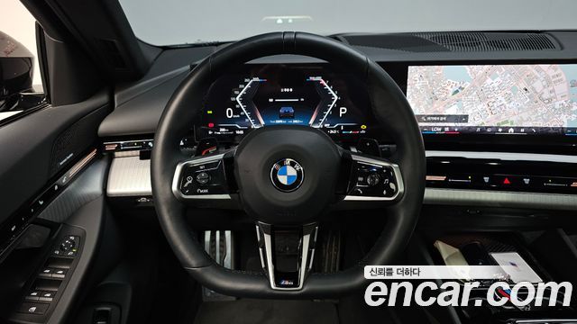 BMW 5-Series 2024 — photo 19