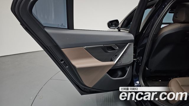 BMW 5-Series 2024 — photo 15