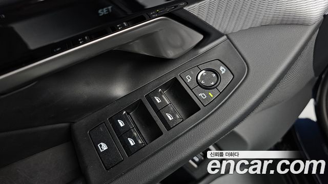 BMW 5-Series 2024 — photo 33