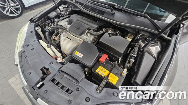 Toyota Camry 2017 — photo 6