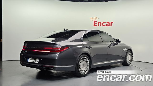 Genesis G90 2019 — photo 2
