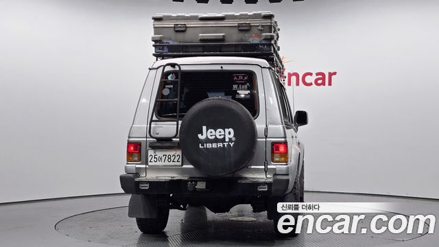 Hyundai Galloper 1995 — photo 4