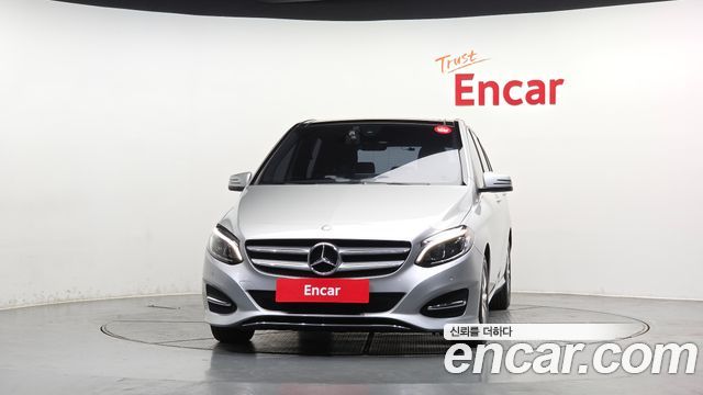 Mercedes-Benz B-Class 2015 — photo 3