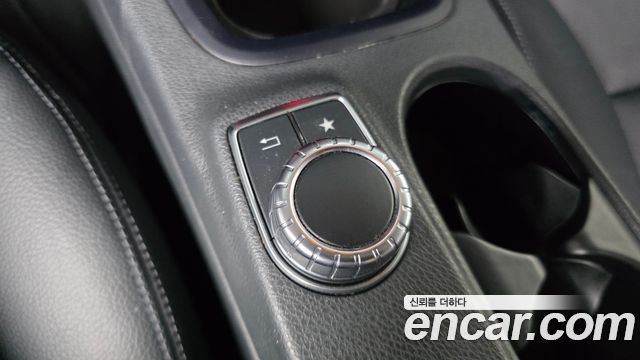 Mercedes-Benz B-Class 2015 — photo 17