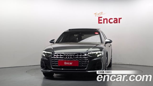 Audi S8 2025 — photo 3