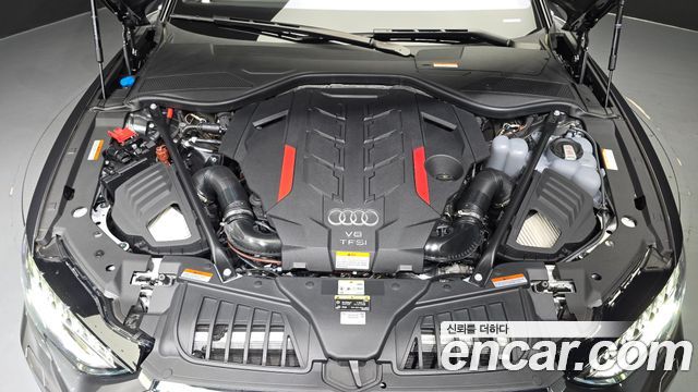 Audi S8 2025 — photo 6