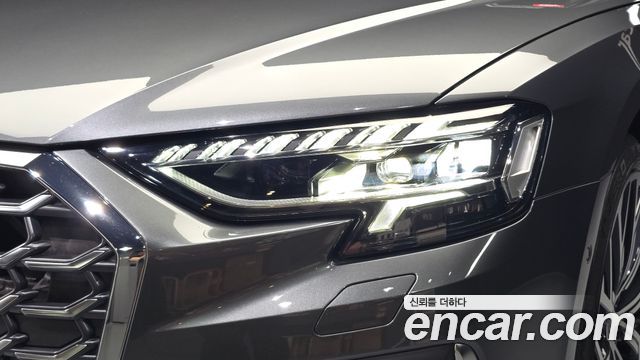 Audi S8 2025 — photo 8