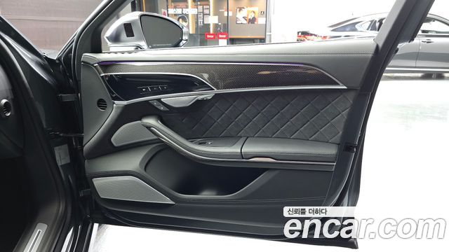 Audi S8 2025 — photo 15
