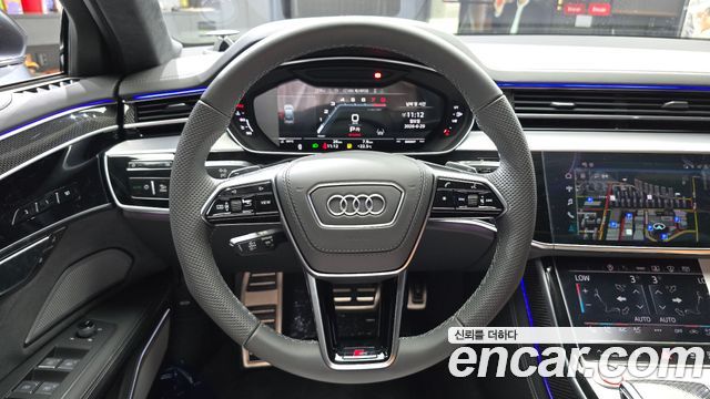 Audi S8 2025 — photo 19