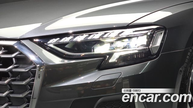 Audi S8 2025 — photo 8