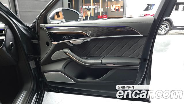 Audi S8 2025 — photo 15
