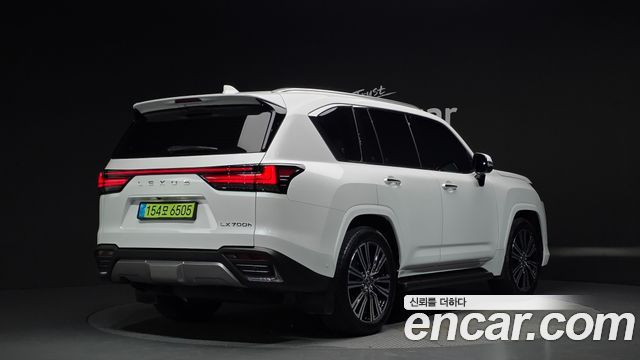 Lexus LX 2025 — photo 2