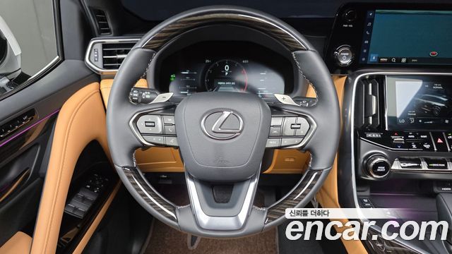 Lexus LX 2025 — photo 21