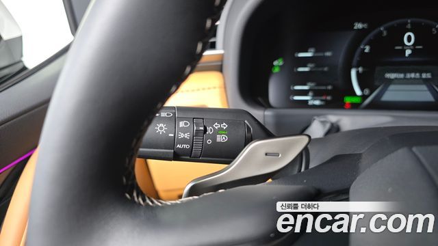 Lexus LX 2025 — photo 28