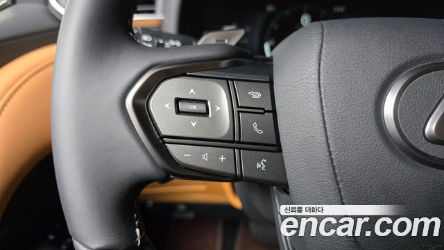 Lexus LX 2025 — photo 29