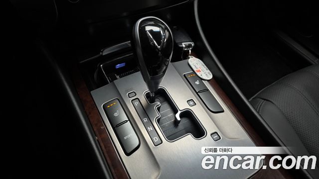 Hyundai Equus 2012 — photo 9