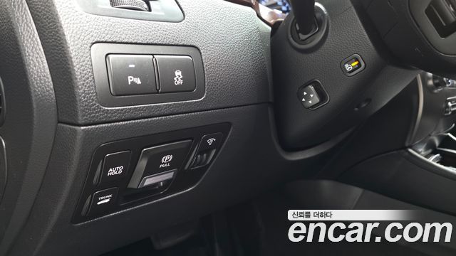 Hyundai Equus 2012 — photo 16