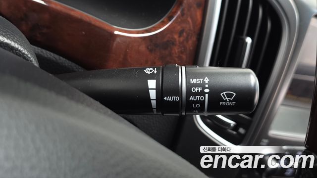 Hyundai Equus 2012 — photo 17