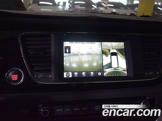Kia Canival 2016 — photo 13