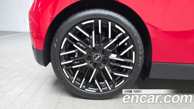 Mini Cooper 2024 — photo 5