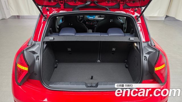 Mini Cooper 2024 — photo 23