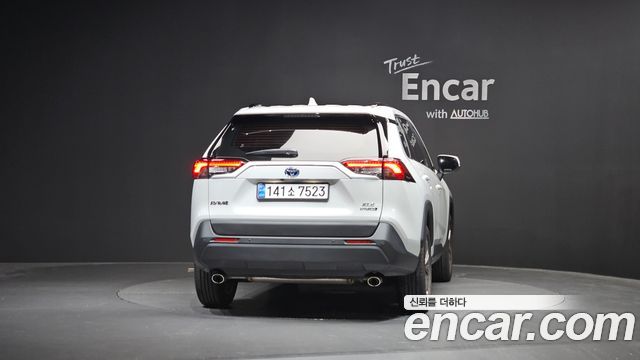 Toyota RAV4 2024 — photo 4