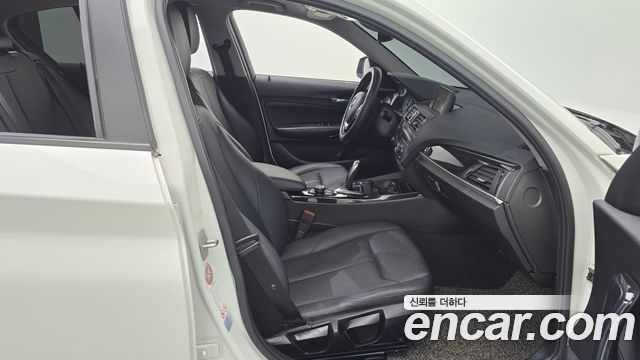 BMW 1-Series 2014 — photo 11