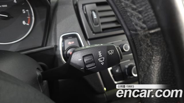 BMW 1-Series 2014 — photo 18