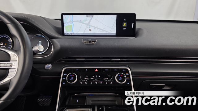 Genesis GV80 2020 — photo 20