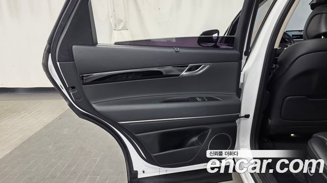 Genesis GV80 2020 — photo 15