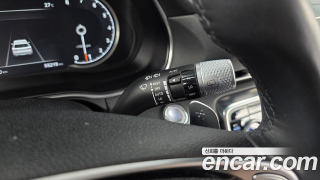 Genesis GV80 2020 — photo 29