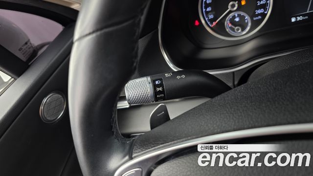 Genesis GV80 2020 — photo 30