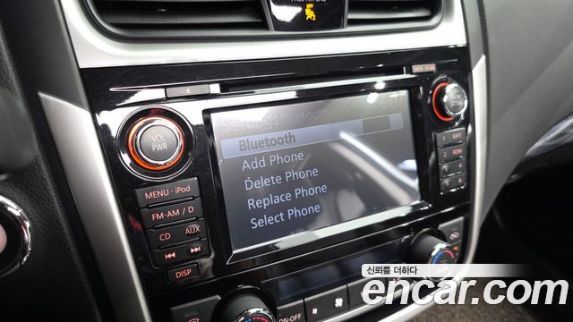 Nissan Altima 2018 — photo 22